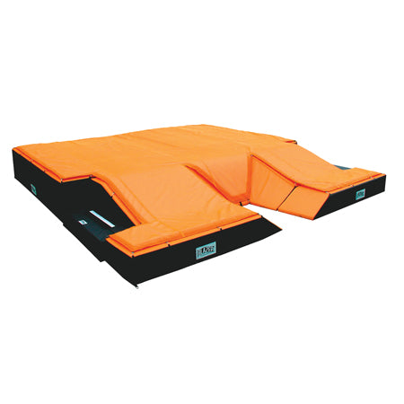 Pole Vault 20'x21'x32"+ Weather Cover